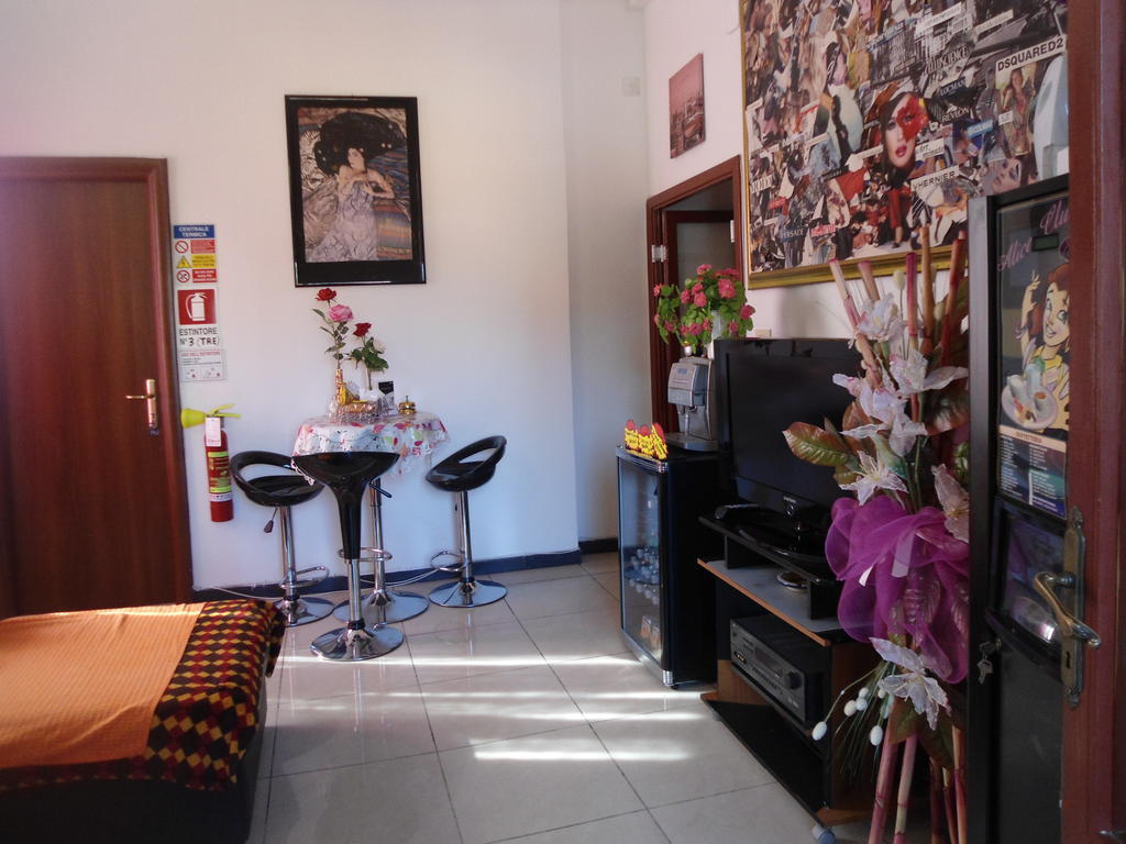 Hotel Houston Livorno - Struttura Esclusivamente Turistica - Not For Business Or Workers Exterior photo