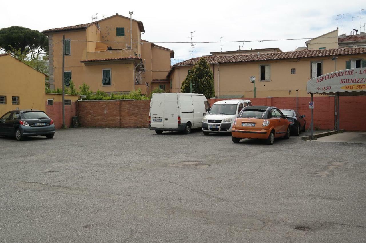 Hotel Houston Livorno - Struttura Esclusivamente Turistica - Not For Business Or Workers Exterior photo
