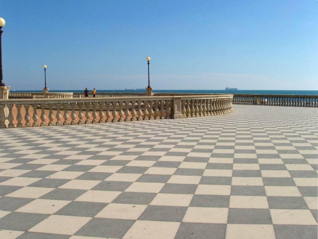 Hotel Houston Livorno - Struttura Esclusivamente Turistica - Not For Business Or Workers Exterior photo
