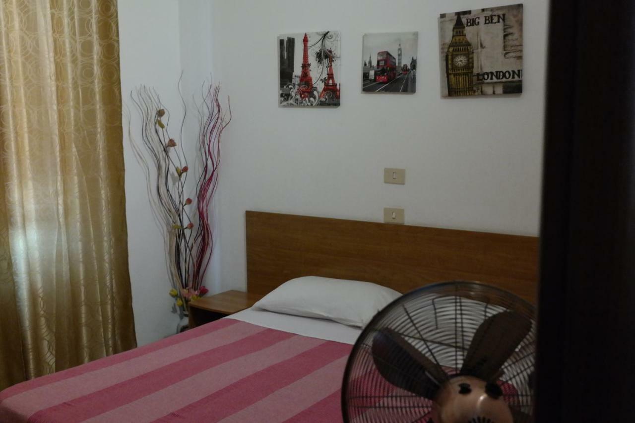 Hotel Houston Livorno - Struttura Esclusivamente Turistica - Not For Business Or Workers Exterior photo
